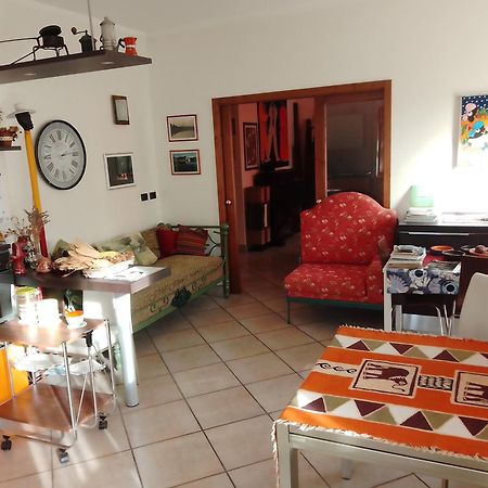 Bed and Breakfast Il Melograno Борґо-Сан-Дальмаццо Екстер'єр фото