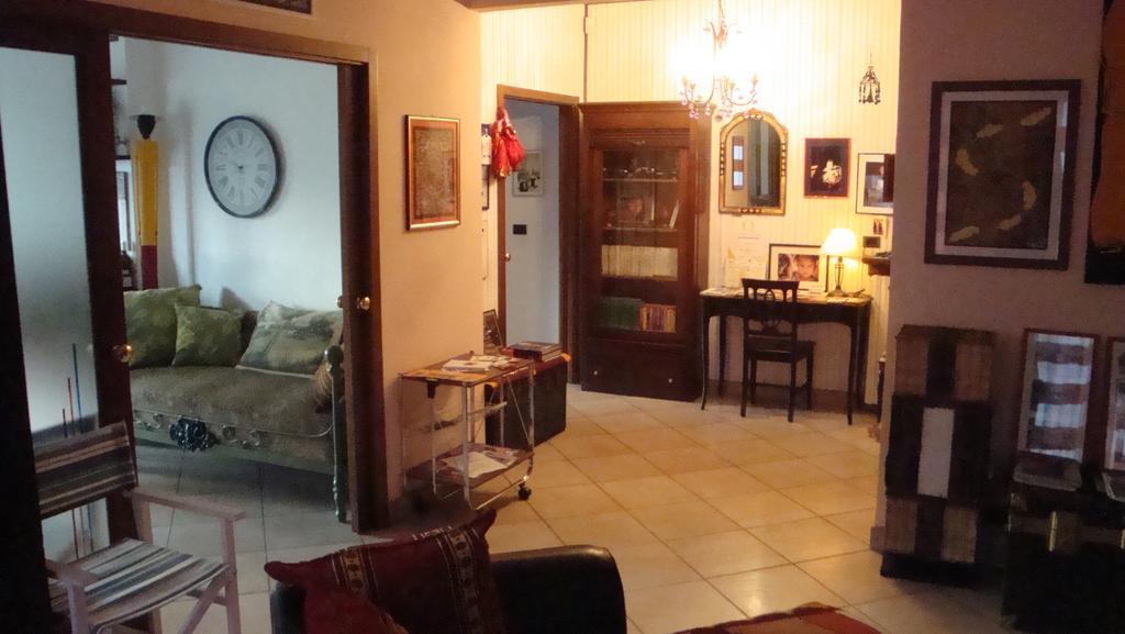 Bed and Breakfast Il Melograno Борґо-Сан-Дальмаццо Екстер'єр фото